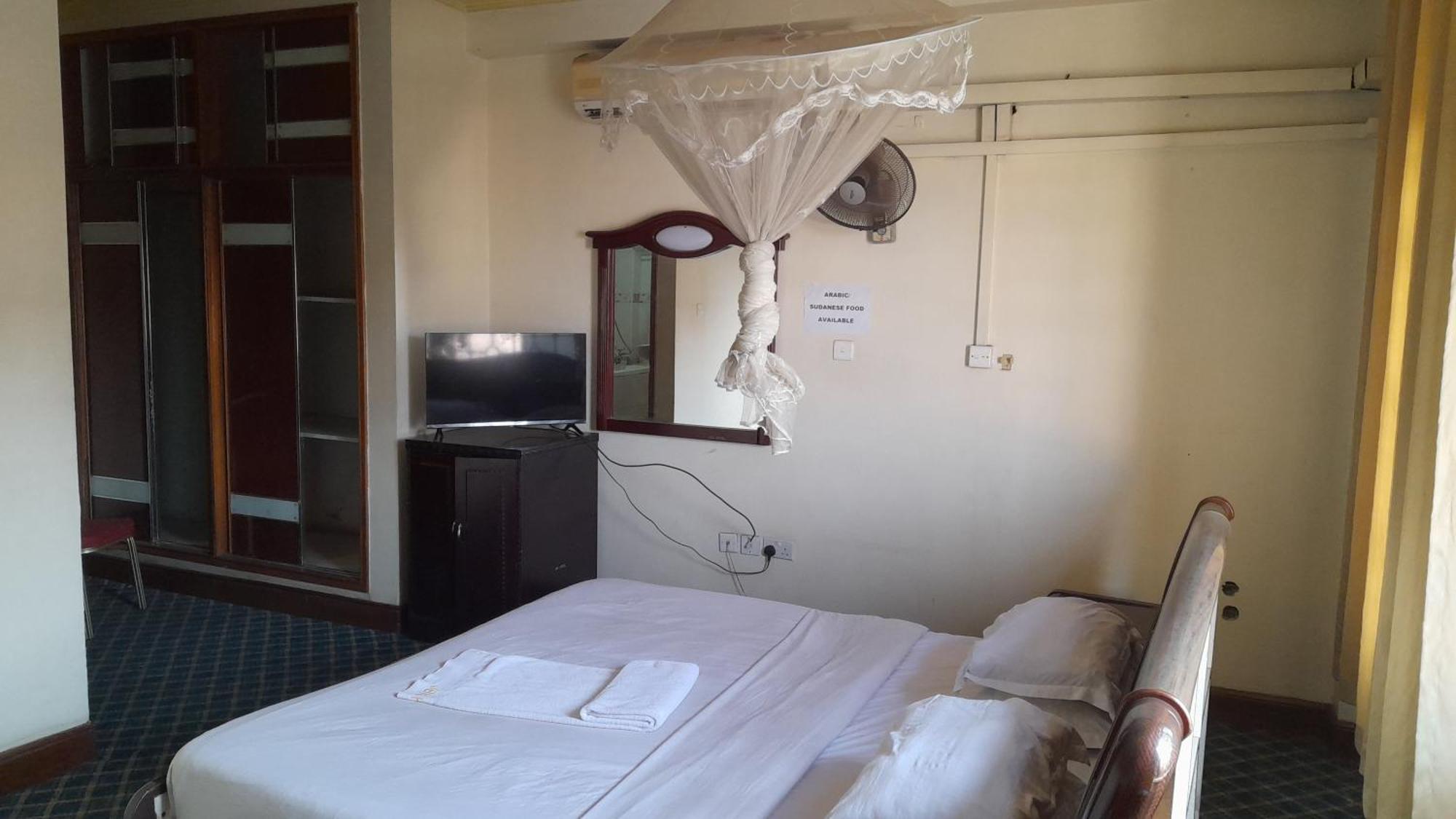 New Jbk Hotel คัมพาลา ภายนอก รูปภาพ